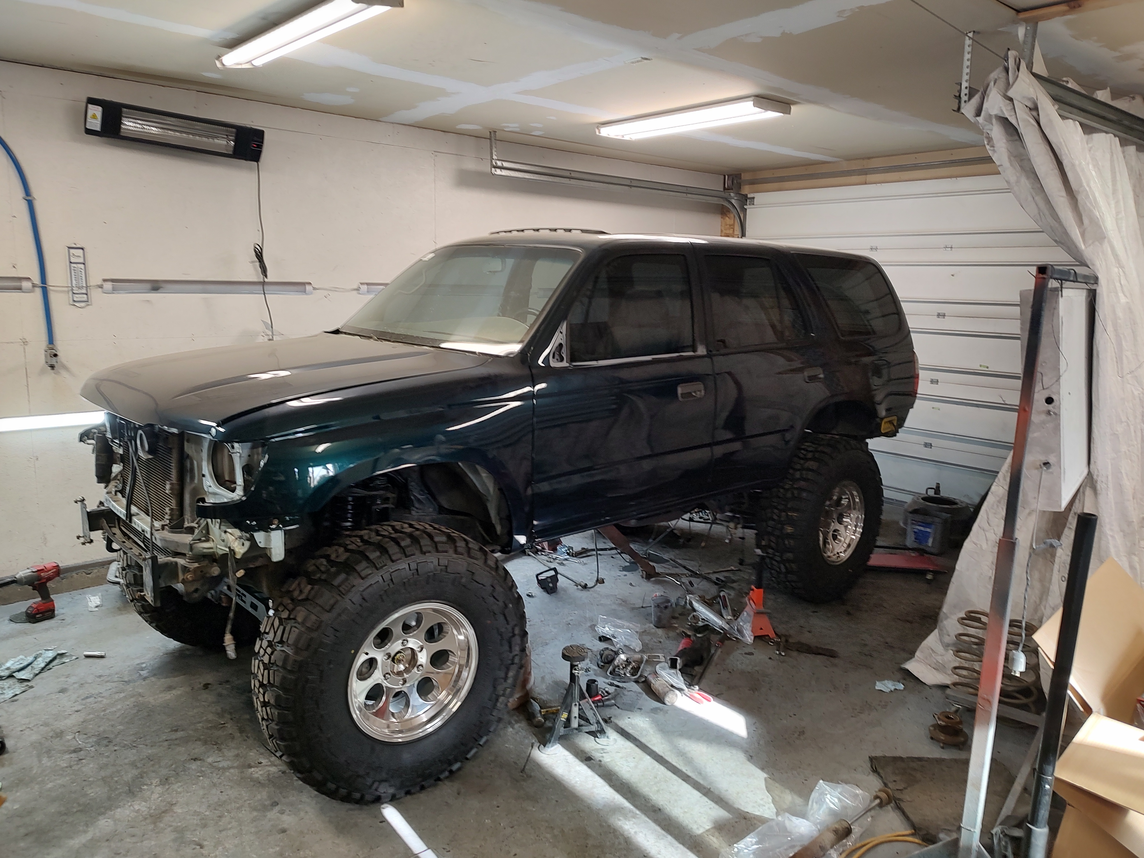 Lift and tires going on